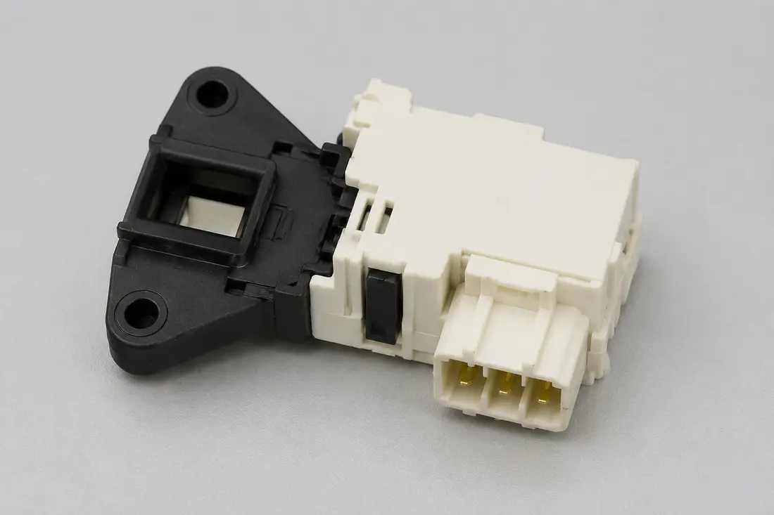 Front-load washing machine door lock assembly